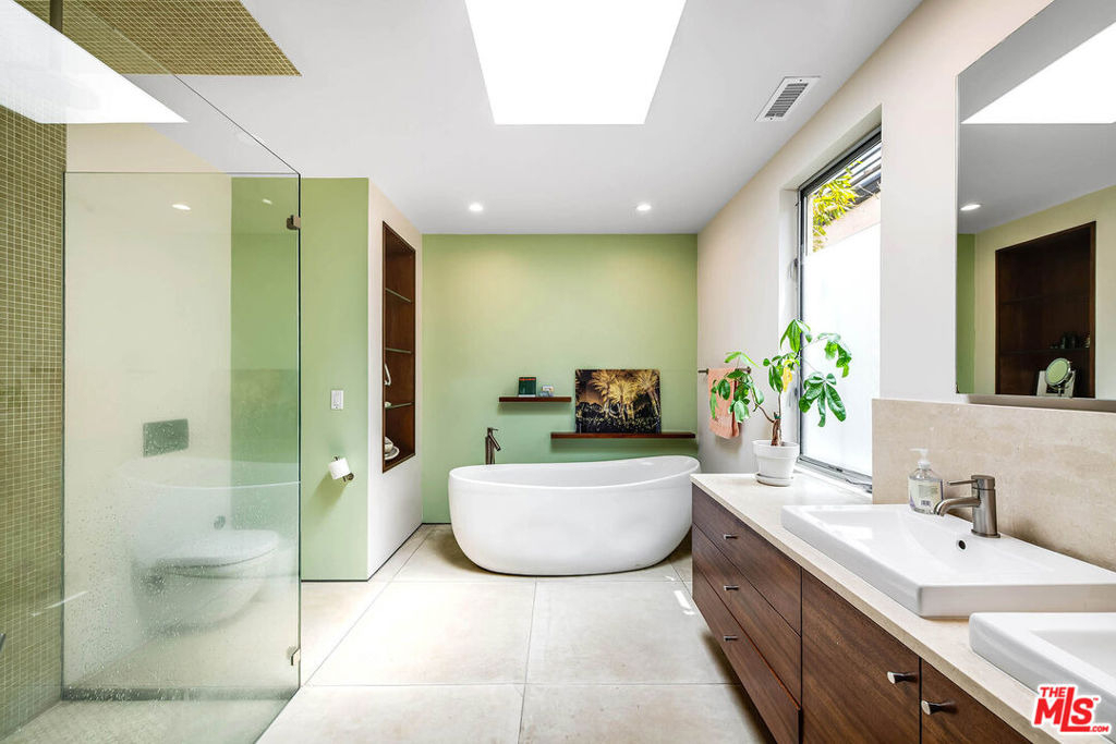 417 Venice Way - Photo 14