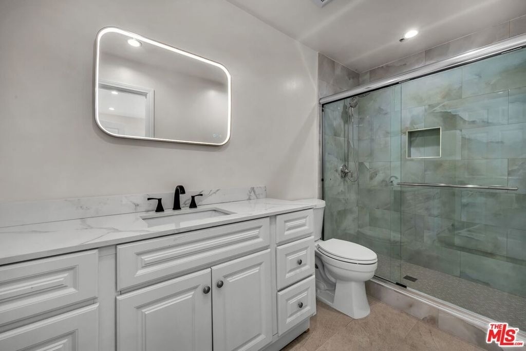 303 Culver Boulevard - Photo 12