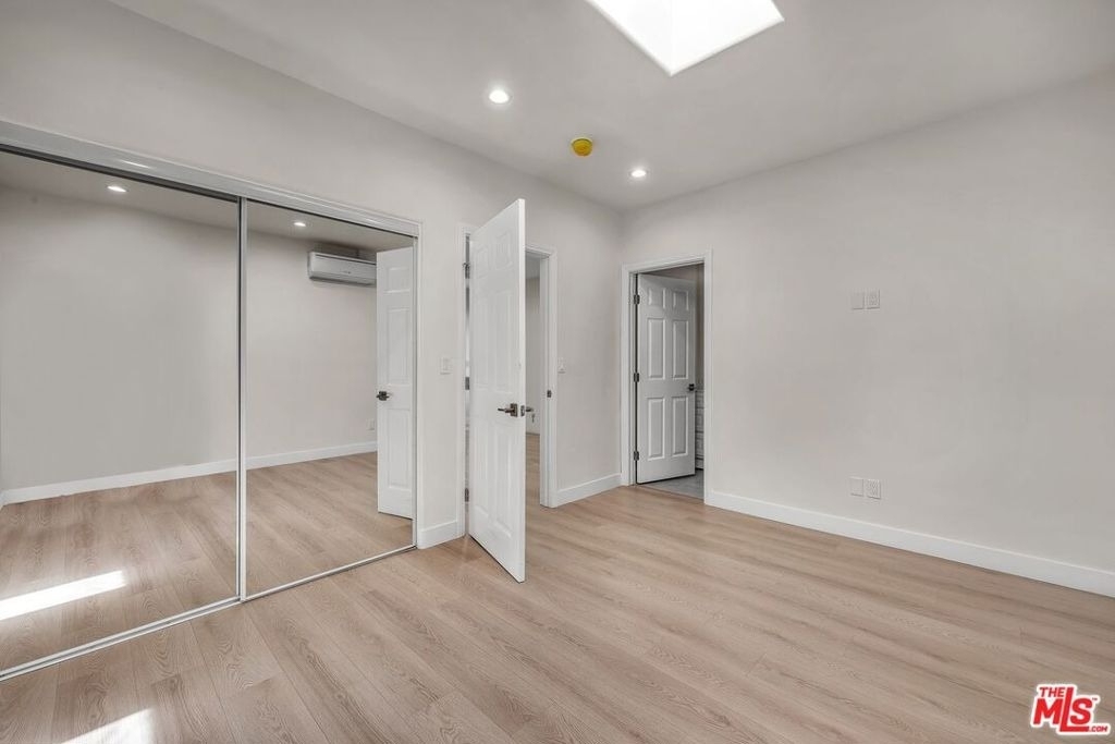 303 Culver Boulevard - Photo 9