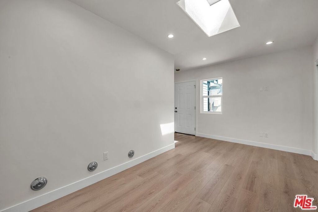 303 Culver Boulevard - Photo 14
