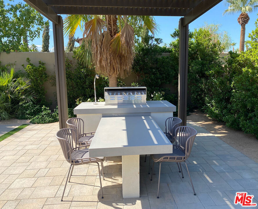 81765 Four Seasons Place - Photo 3