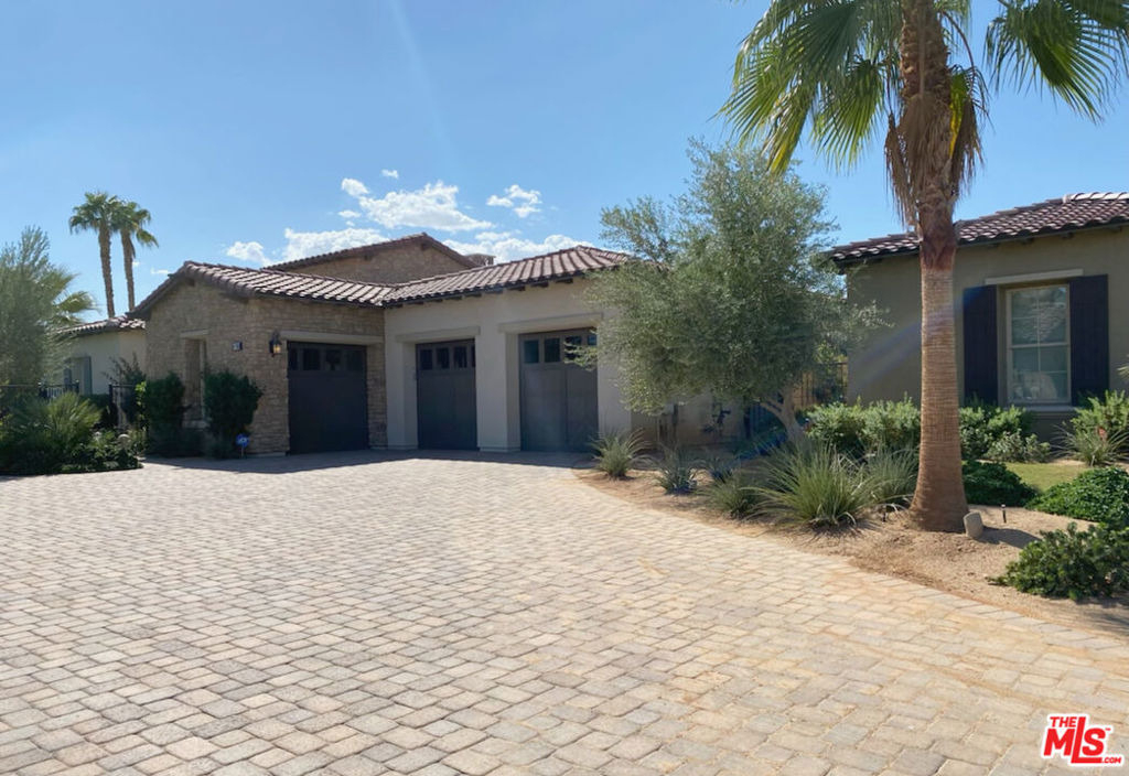 81765 Four Seasons Place - Photo 13
