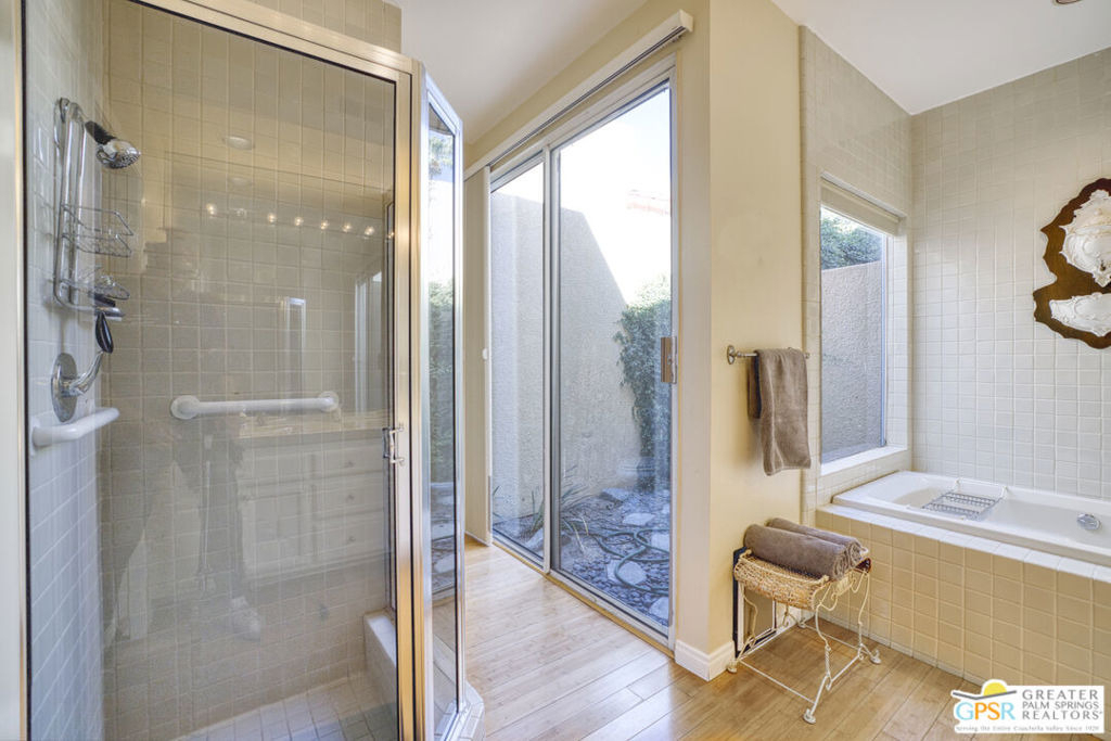 164 Lake Shore Drive - Photo 9