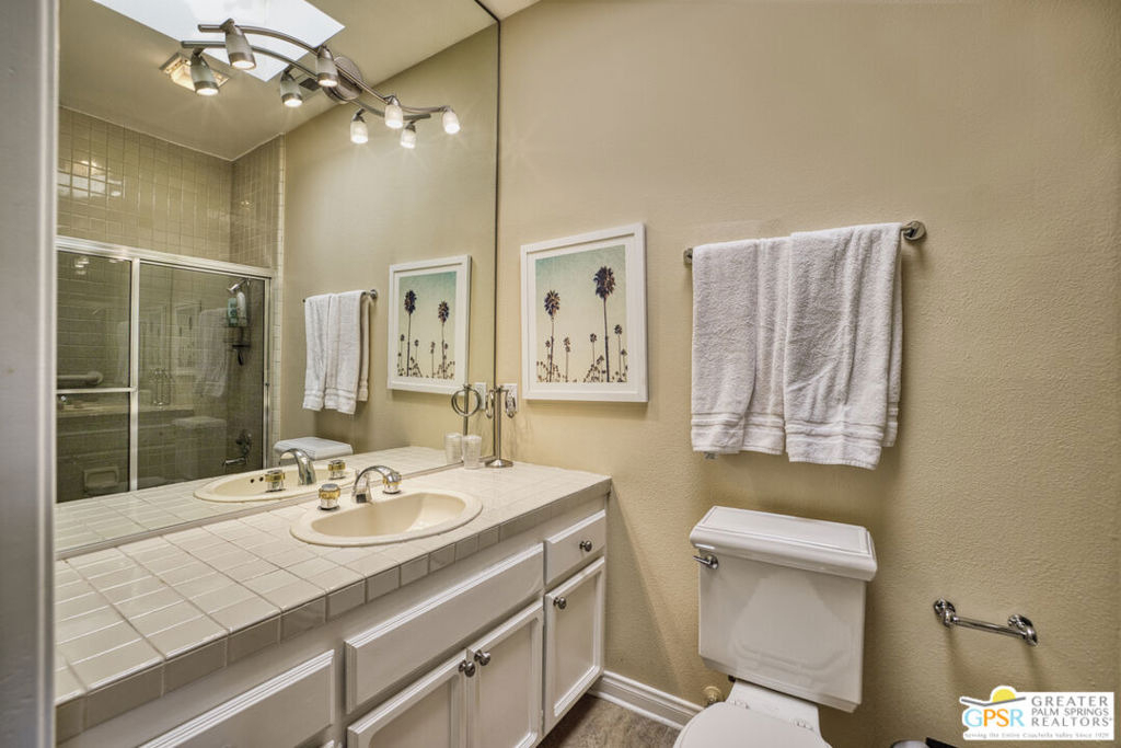 164 Lake Shore Drive - Photo 12