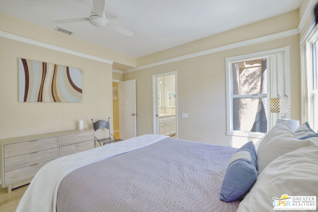 164 Lake Shore Drive - Photo 11