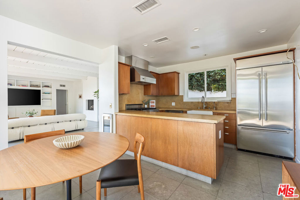 1568 Viewsite Drive - Photo 12