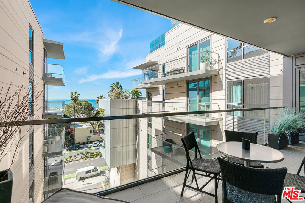 1755 Ocean Avenue - Photo 6
