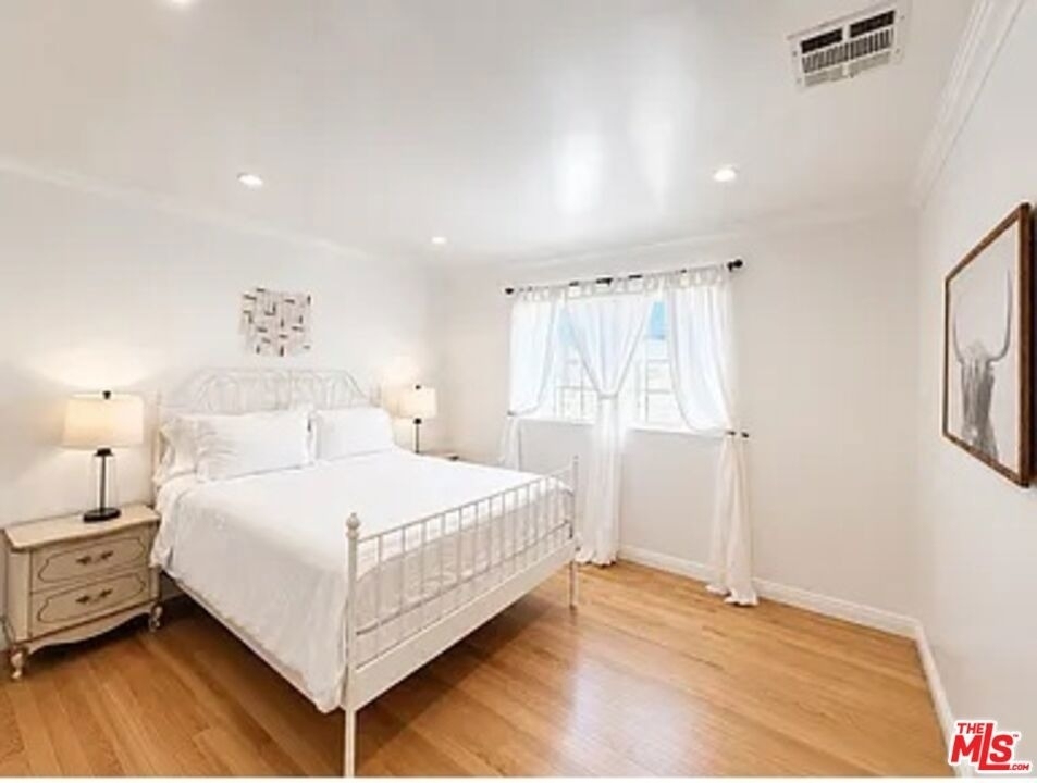 1028 12th Street - Photo 8