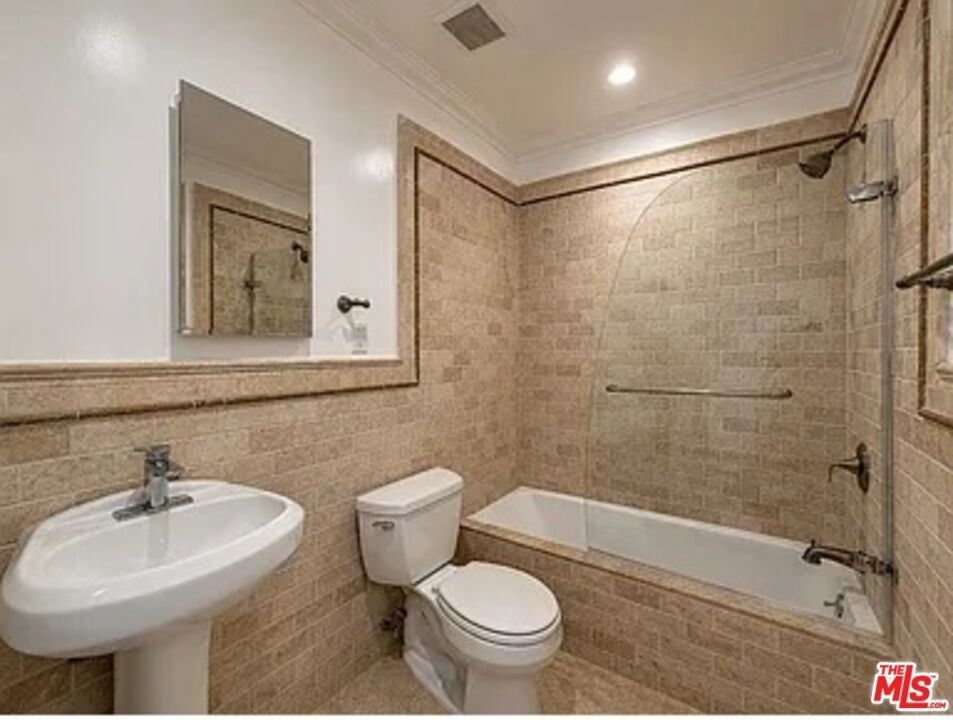 1028 12th Street - Photo 10