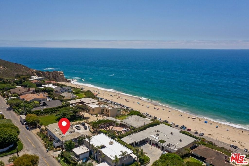 7273 Birdview Avenue - Photo 12