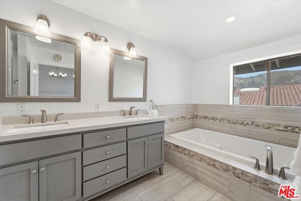 1544 Michael Lane - Photo 31