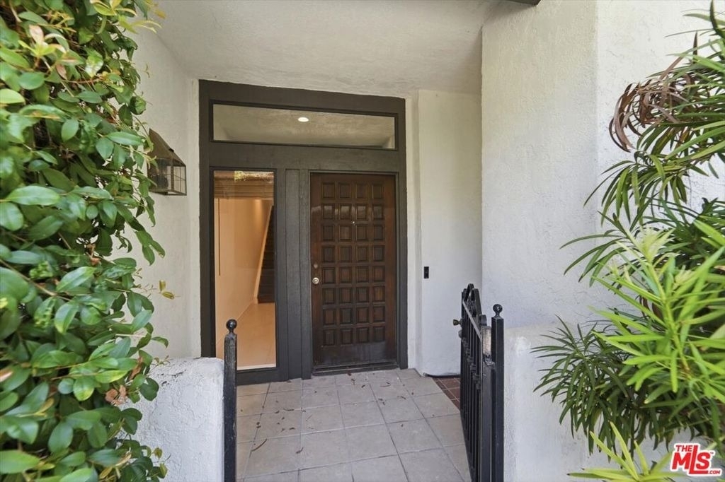 1544 Michael Lane - Photo 1