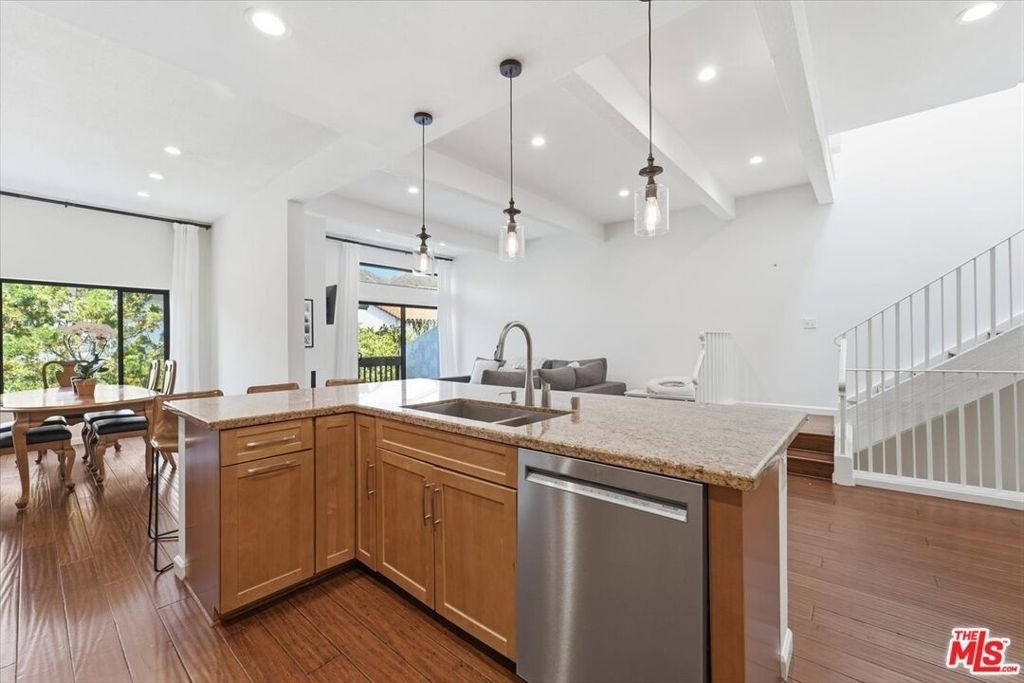 1544 Michael Lane - Photo 11