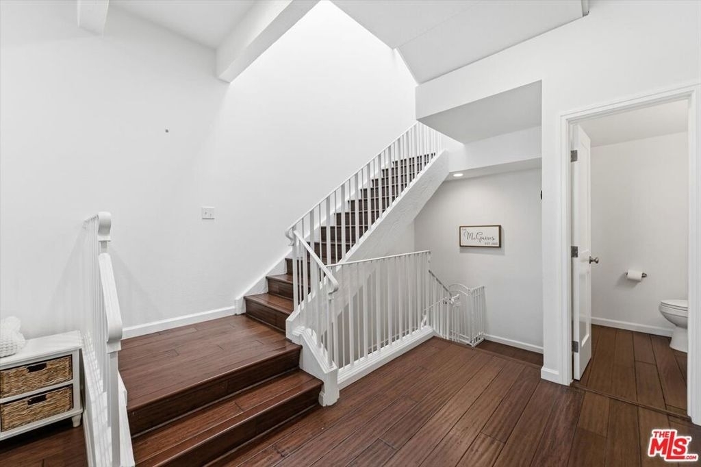 1544 Michael Lane - Photo 14