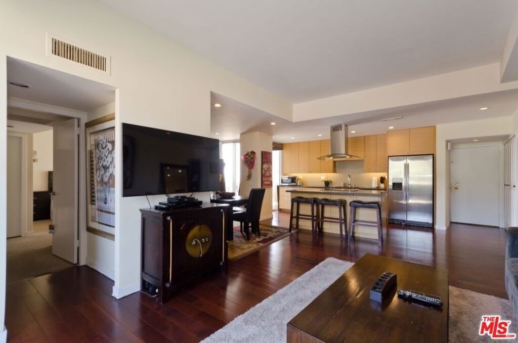 7250 Franklin Avenue - Photo 24