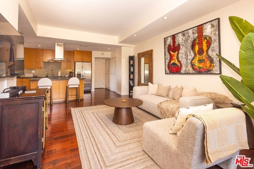7250 Franklin Avenue - Photo 30