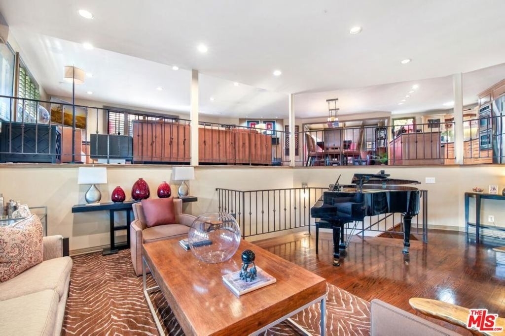 3200 Primera Avenue - Photo 4