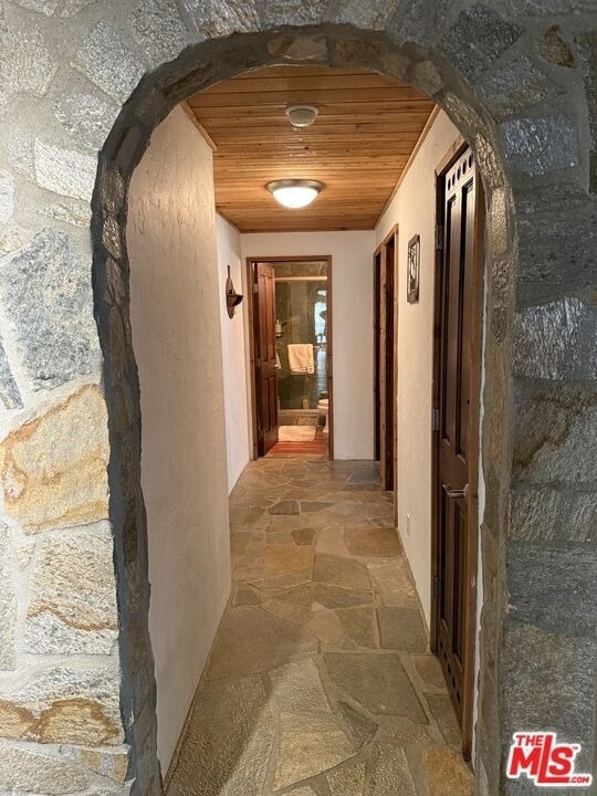 1196 Willow Lane - Photo 18