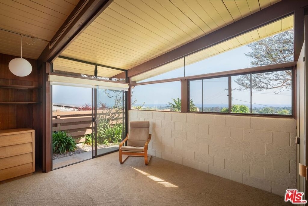 12421 Deerbrook Lane - Photo 9