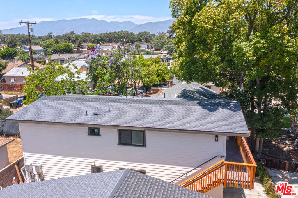 591 E 9th Street - Photo 12