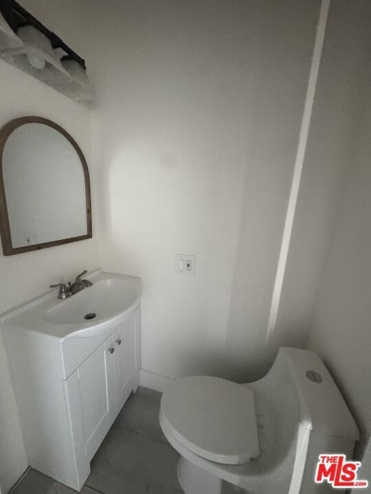245 N Swall Drive - Photo 9