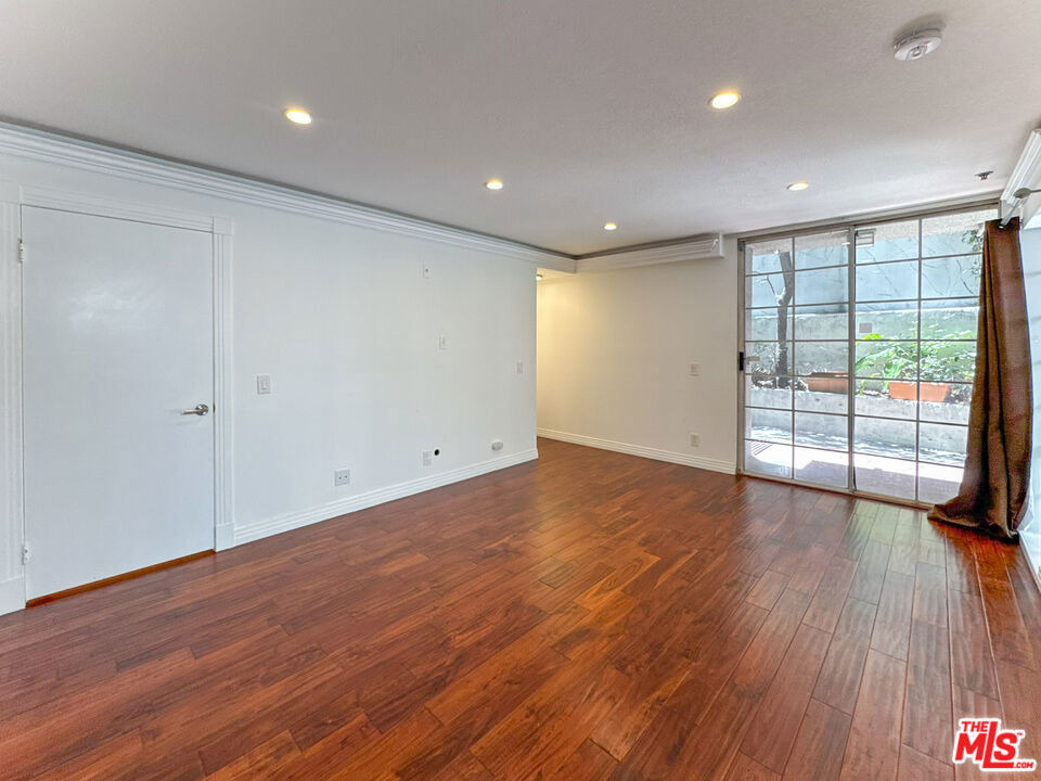 1733 Malcolm Avenue - Photo 19