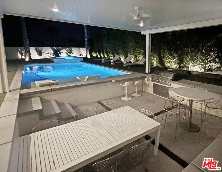 27445 Hombria Drive - Photo 2