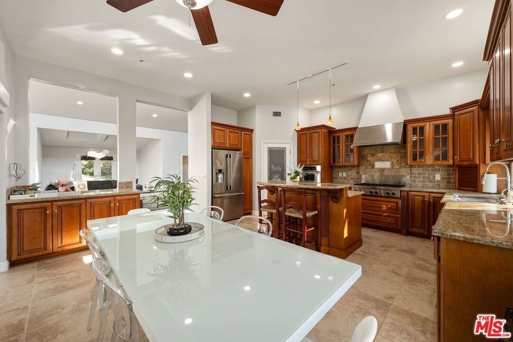 3699 Kanan Road - Photo 7