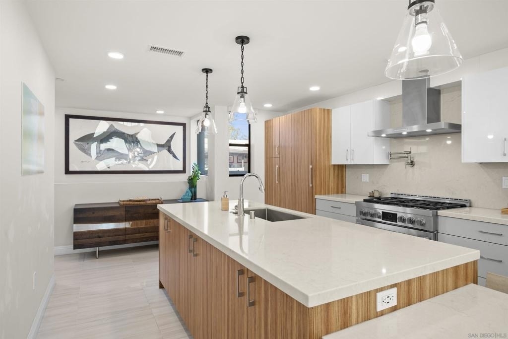 2925 Upshur - Photo 6