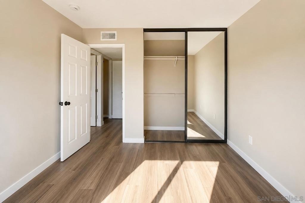 2425 Cranston - Photo 9