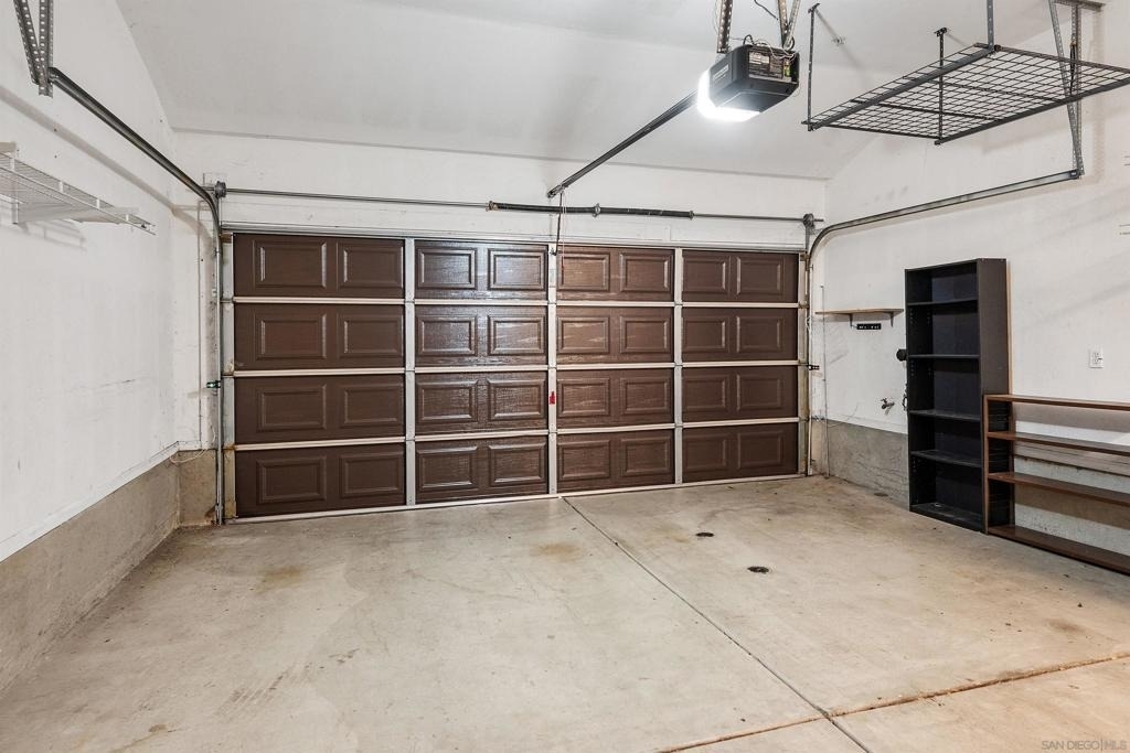 13021 Evening Creek Dr S - Photo 17