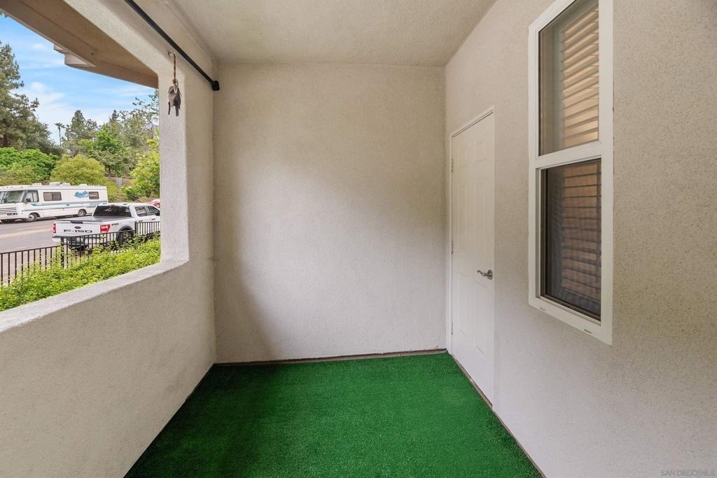 13021 Evening Creek Dr S - Photo 11