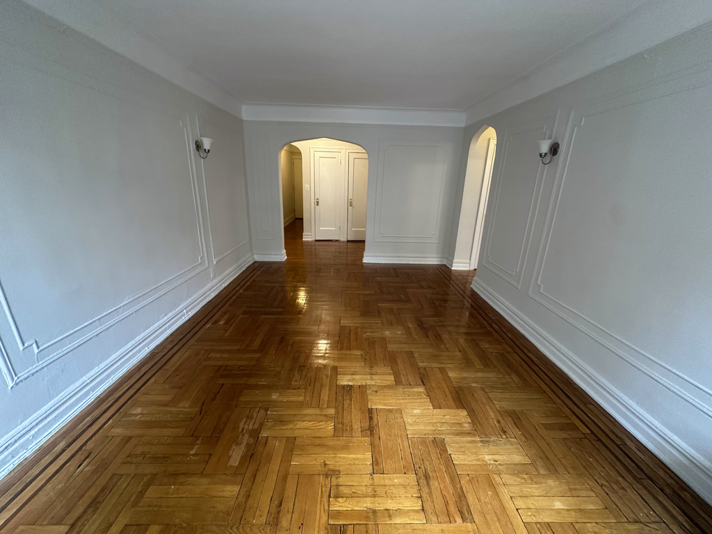 41-41 46th Street - Photo 2
