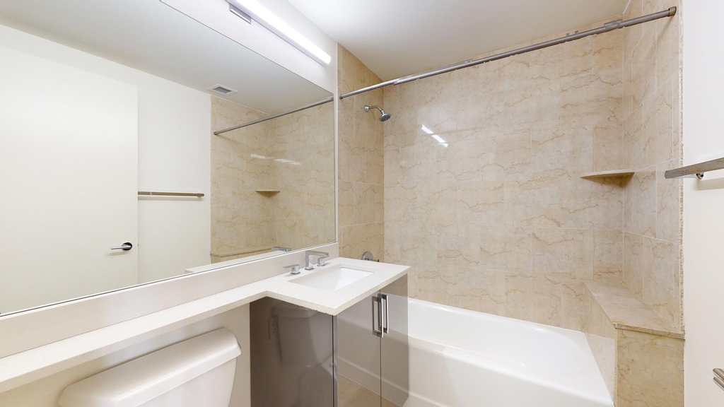 10 Hanover Square - Photo 4