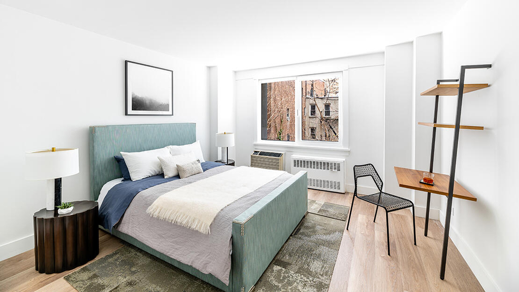 330 East 34th Street - Photo 1