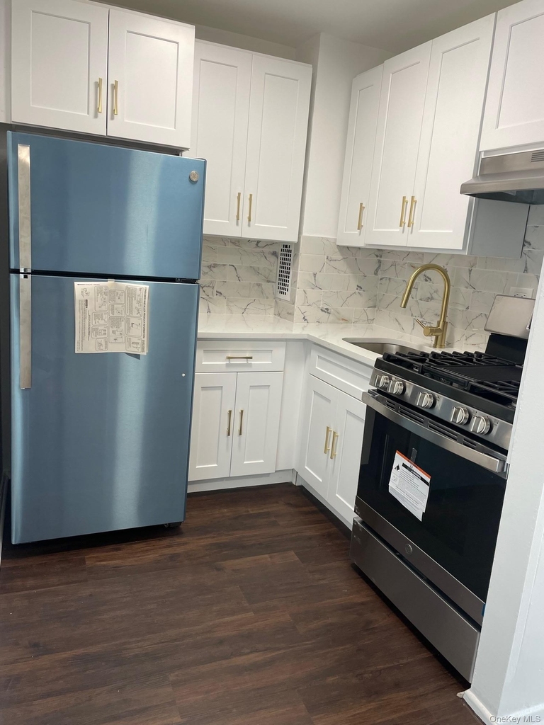 16420 Highland Avenue - Photo 4