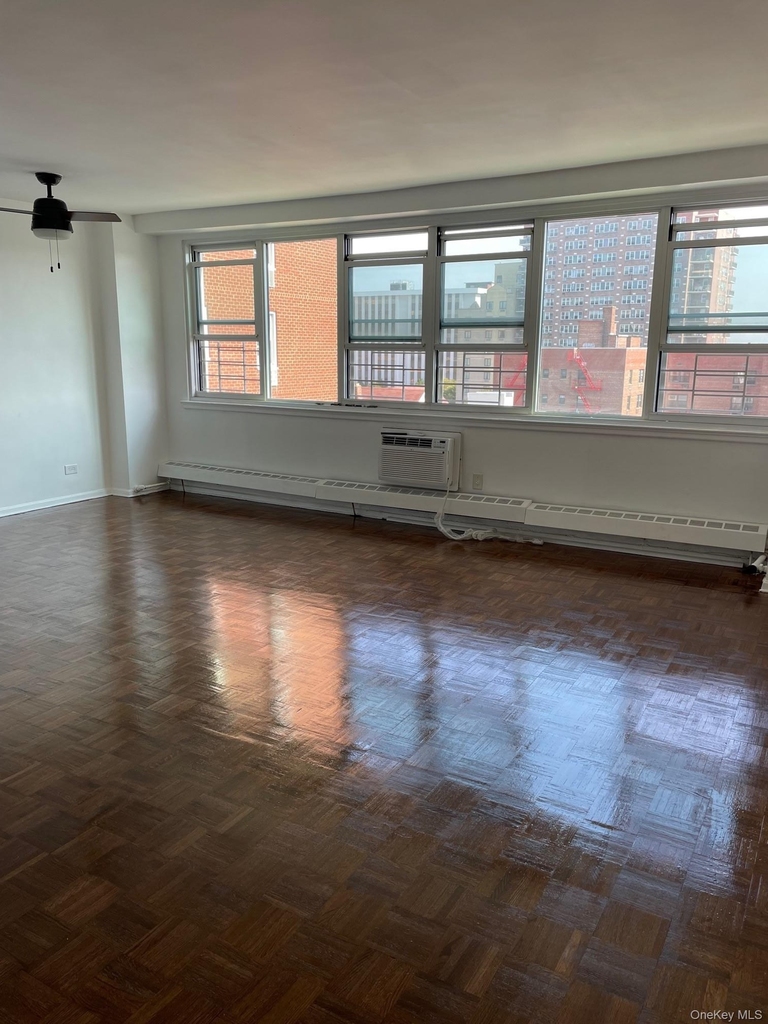 16420 Highland Avenue - Photo 3