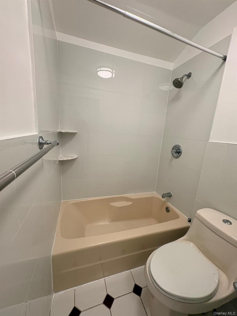 140-28 161st Street - Photo 8