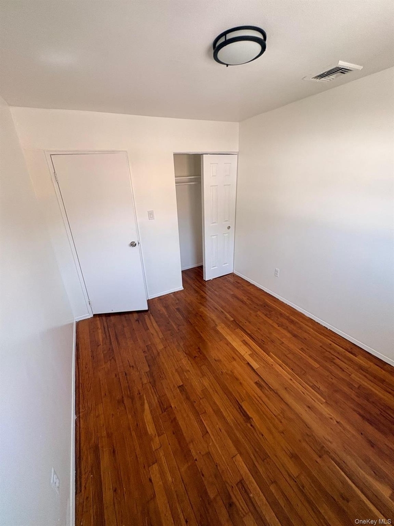 140-28 161st Street - Photo 24
