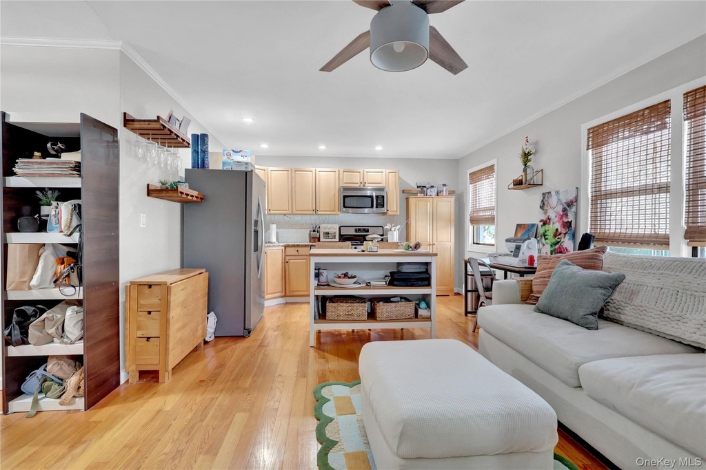 65 W Broadway - Photo 0
