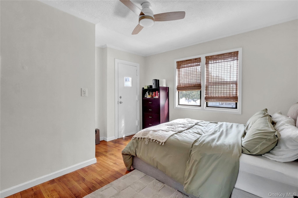 65 W Broadway - Photo 12