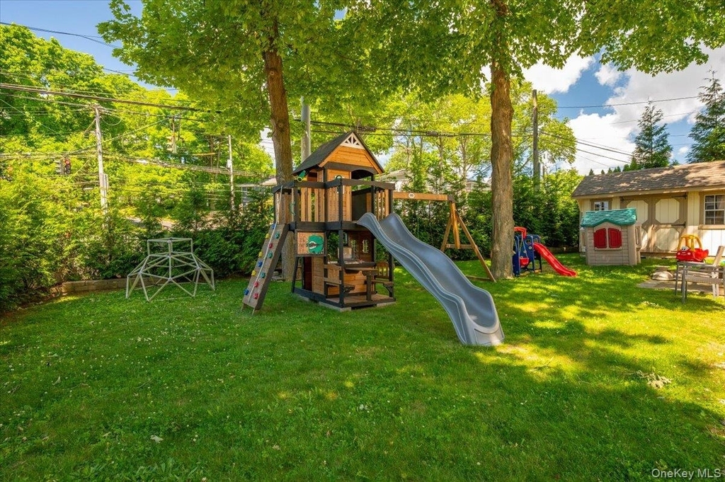 116 Soundview Avenue - Photo 1