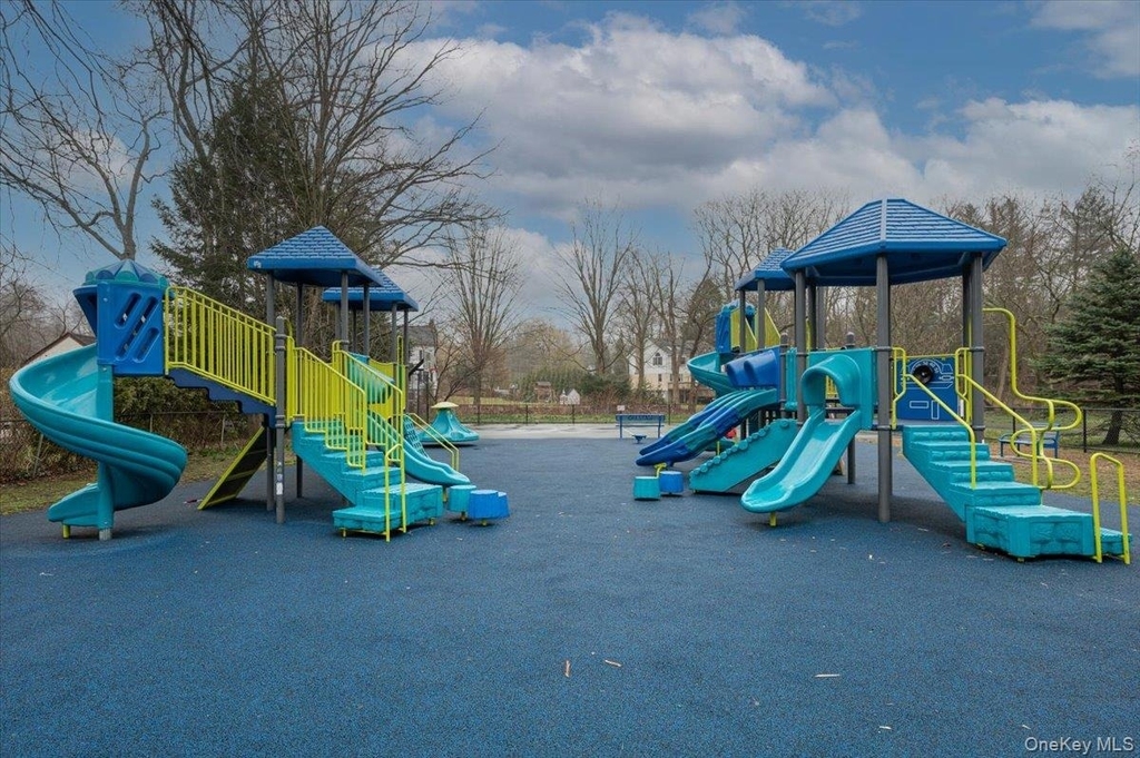 116 Soundview Avenue - Photo 34