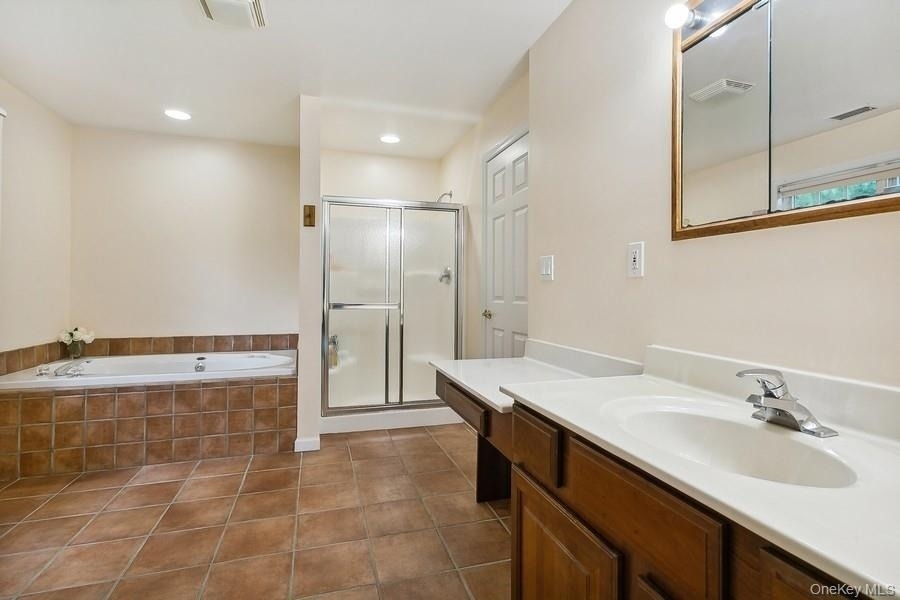 921 Shore Acres Drive - Photo 15