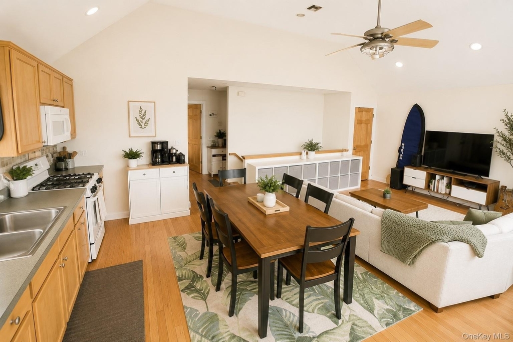 649 W Park Avenue - Photo 4