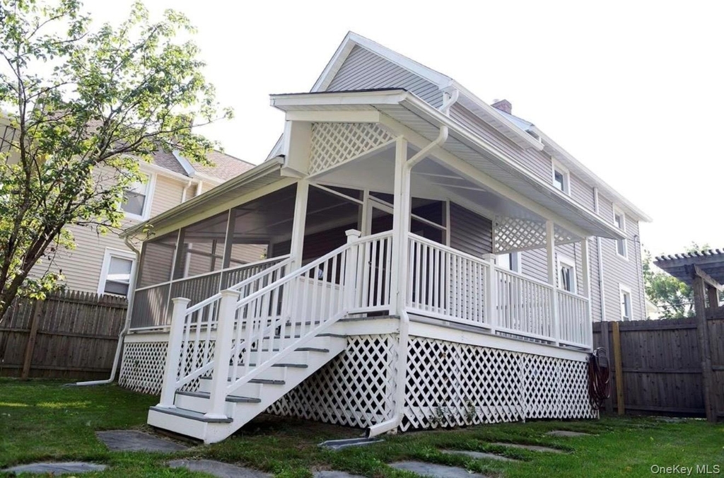 14 S Cedar Street - Photo 1