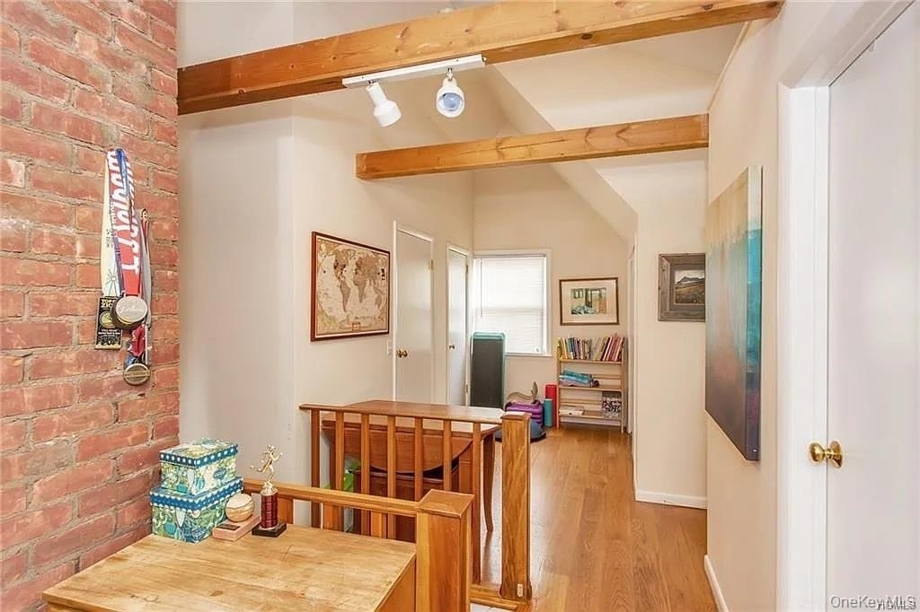 7 Wendover Road - Photo 6