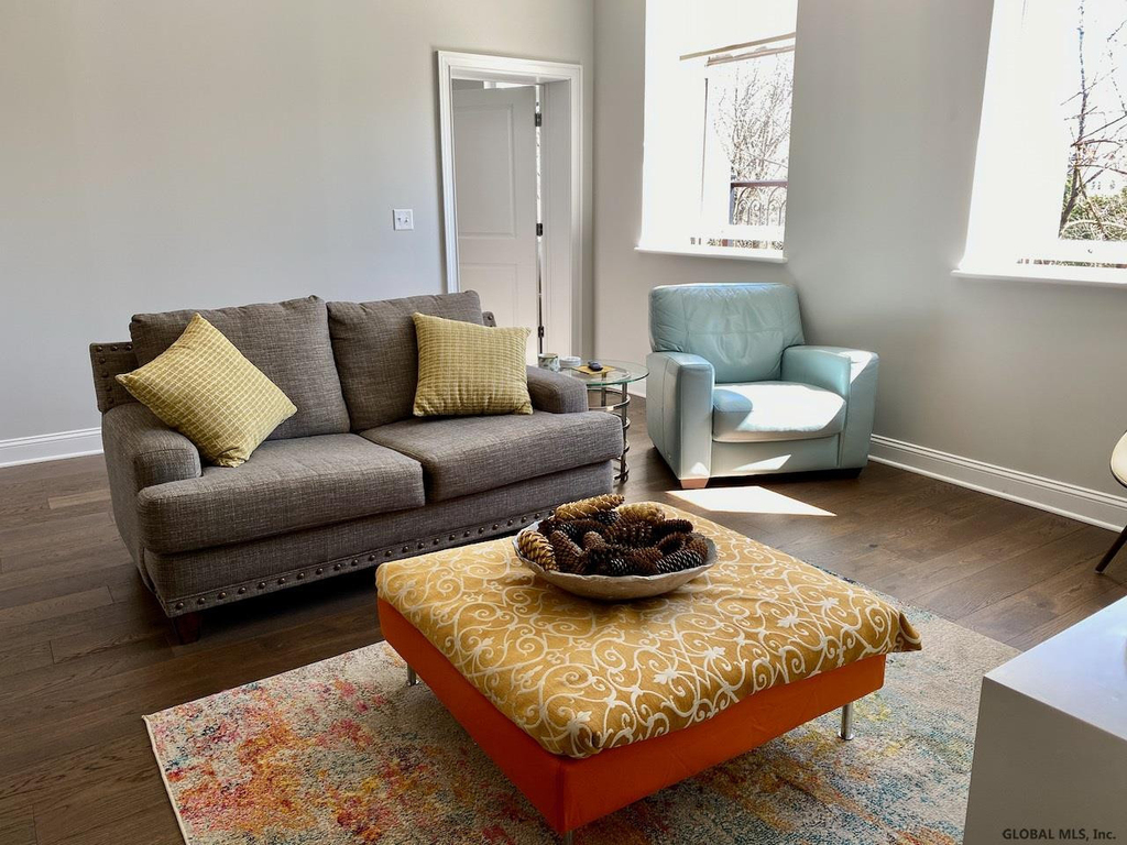 77 Van Dam Street - Photo 5