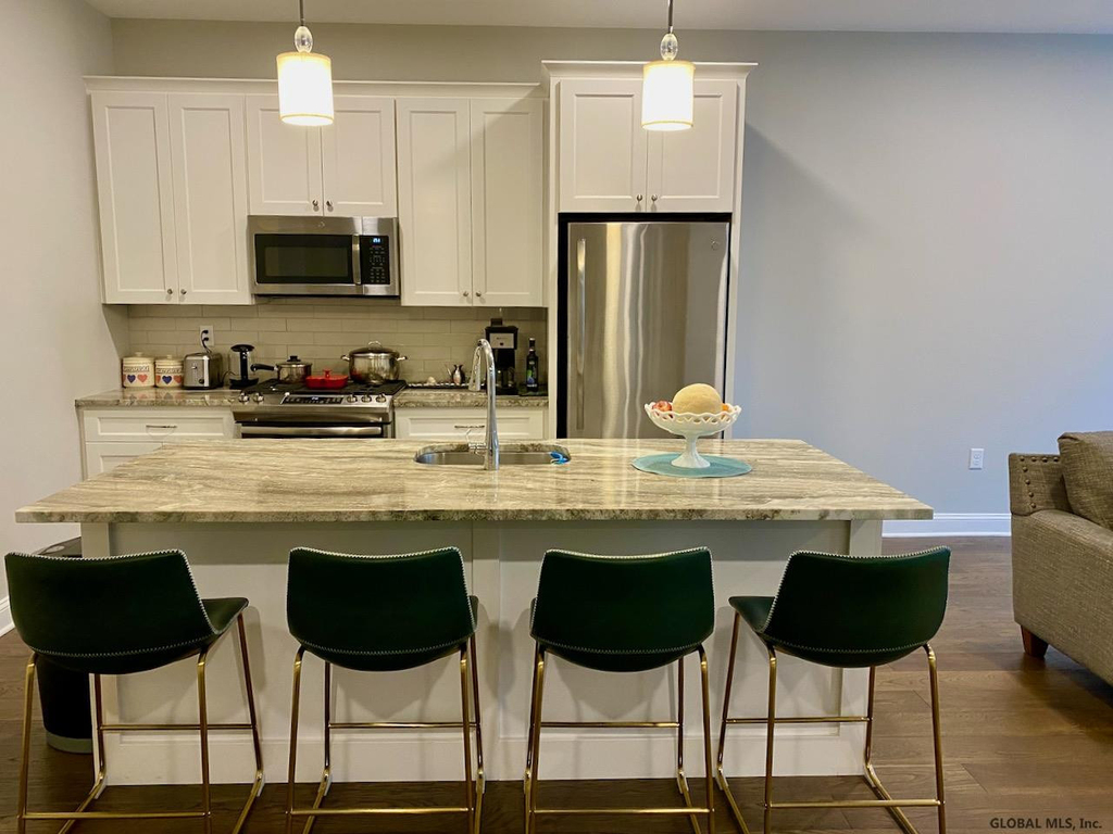 77 Van Dam Street - Photo 8