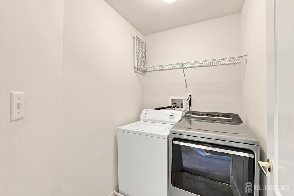 315 Birch Court - Photo 14